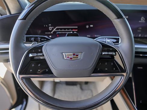 Certified 2025 Cadillac Escalade Sport Platinum image 12