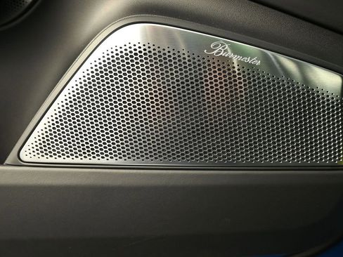 New 2026 Porsche Macan Turbo Electric image 17