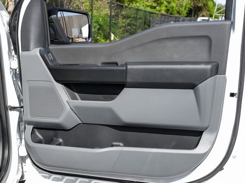 Used 2024 Ford F150 XL image 32