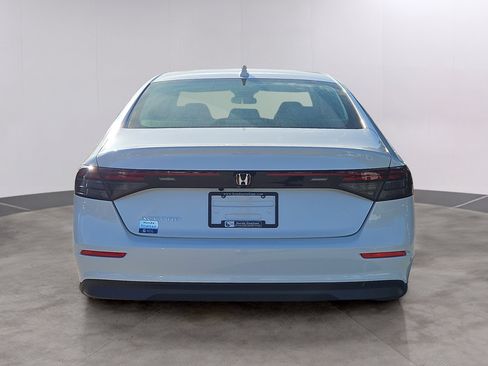 Certified 2025 Honda Accord LX image 25