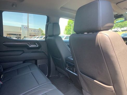 Used 2023 GMC Sierra 1500 SLT w/ SLT Premium Package AWD/4WD image 14