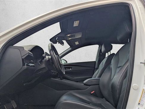 Used 2023 Honda Accord Sport image 12