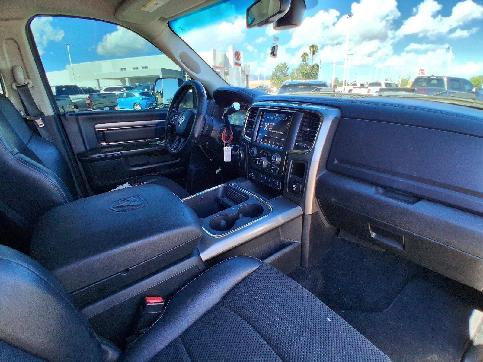 Used 2018 RAM 2500 Big Horn w/ Sport Appearance Group AWD/4WD image 27