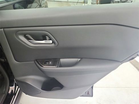 New 2025 Nissan Rogue SV image 35