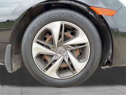 Used 2019 Honda Civic LX image 11