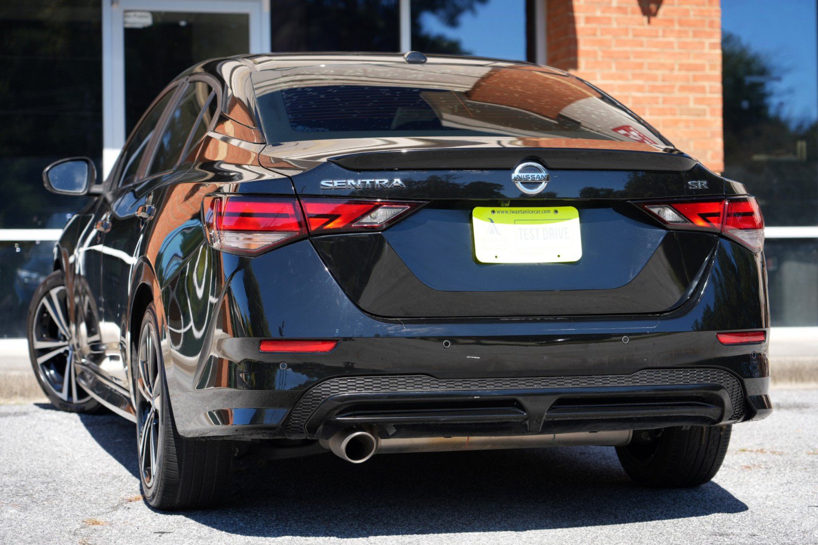 Used 2021 Nissan Sentra SR FWD image 5