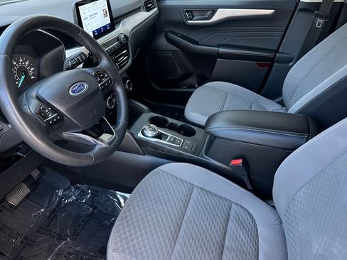 Used 2022 Ford Escape SE w/ Convenience Package image 9