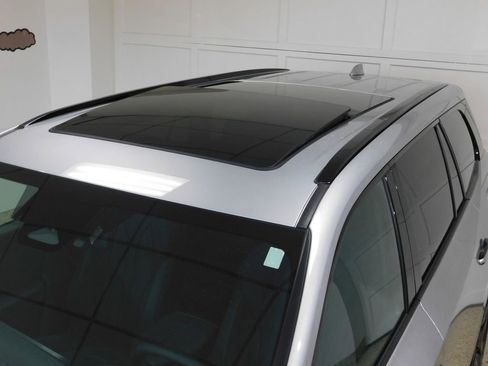 Used 2026 Lexus TX 500h AWD image 18