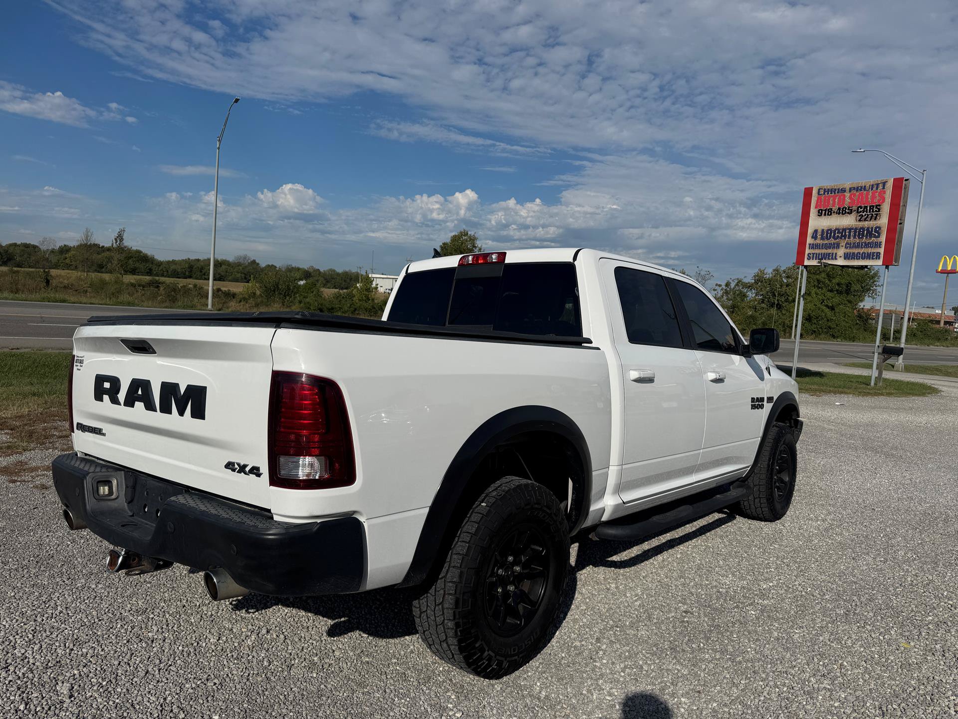 Used 2018 RAM 1500 Rebel w/ Ram 1500 Black Rebel Group AWD/4WD image 3