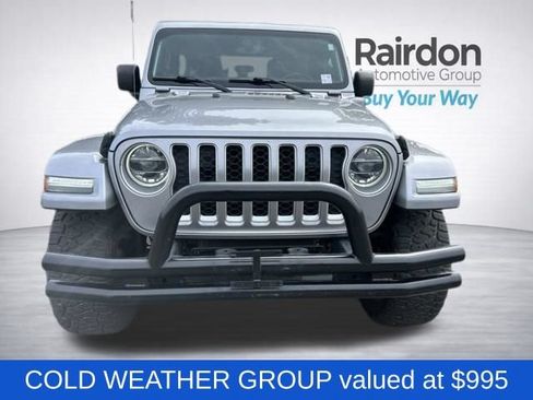 Used 2021 Jeep Wrangler Unlimited Sahara w/ Cold Weather Group AWD/4WD image 2