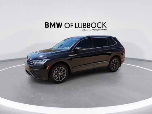 Used 2022 Volkswagen Tiguan SE FWD image 4