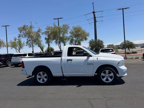 Used 2014 RAM 1500 Express RWD image 4