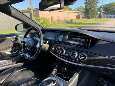 Used 2016 Mercedes-Benz S 550 Sedan image 11