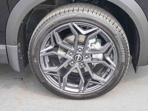 New 2026 Nissan Kicks SR w/ SR Premium Package image 10