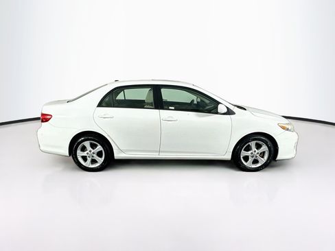 Used 2012 Toyota Corolla LE w/ Premium Pkg FWD image 10
