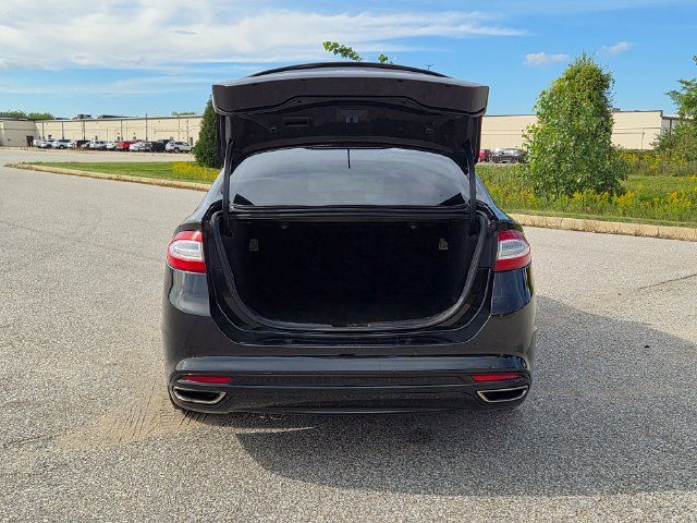 Used 2013 Ford Fusion Titanium w/ Titanium Driver Assist Pkg FWD image 10
