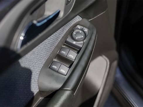 Used 2021 Chevrolet TrailBlazer LT w/ Convenience Package image 23