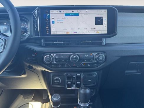 New 2026 Jeep Gladiator Sport AWD/4WD image 11