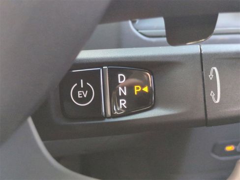 New 2026 Kia EV9 Light image 16