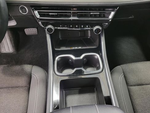 Certified 2025 Chevrolet Traverse LT w/ LPO, Floor Liner Package image 16