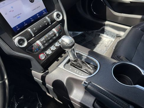 Used 2020 Ford Mustang Premium RWD image 13