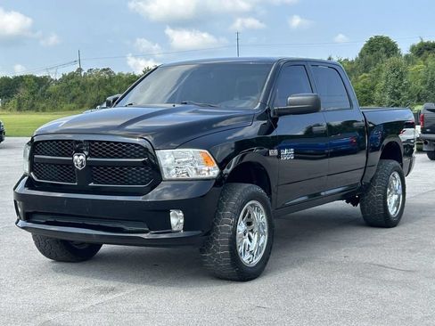 Used 2014 RAM 1500 Express AWD/4WD image 3