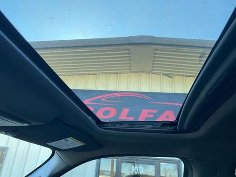 Used 2013 Ford F150 Platinum image 20