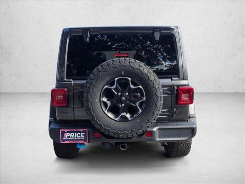 Used 2021 Jeep Wrangler Unlimited Rubicon 4xe image 6