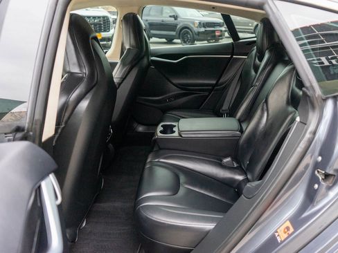 Used 2015 Tesla Model S P85D image 13
