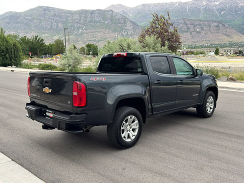 Used 2018 Chevrolet Colorado LT AWD/4WD image 10