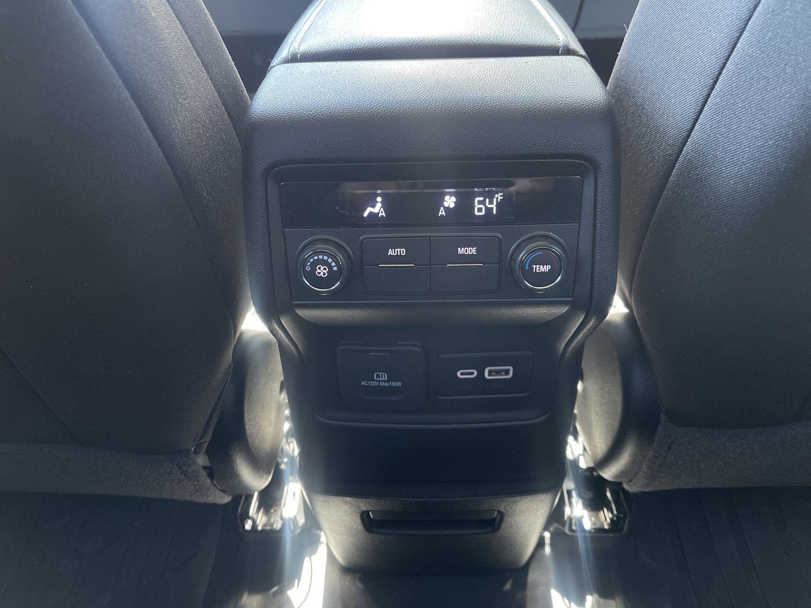 Used 2023 GMC Acadia SLE w/ Driver Convenience Package FWD image 36