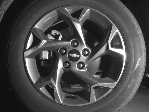 Used 2025 Chevrolet Trax LT w/ LT Convenience Package FWD image 12