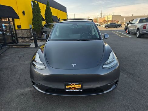 Used 2021 Tesla Model Y Long Range image 20