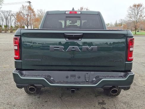 New 2026 RAM 1500 4x4 Crew Cab image 7