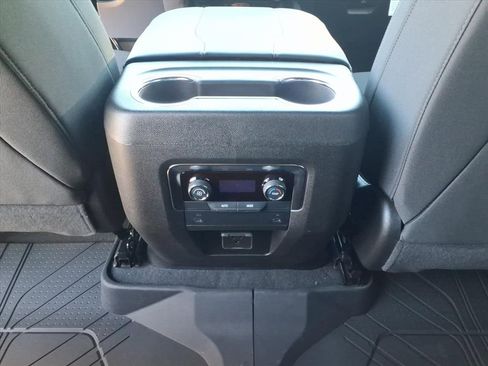 New 2026 Chevrolet Suburban LS RWD image 13
