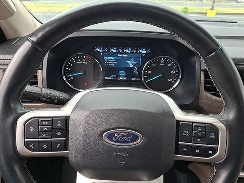 Used 2024 Ford Expedition Limited AWD/4WD image 20