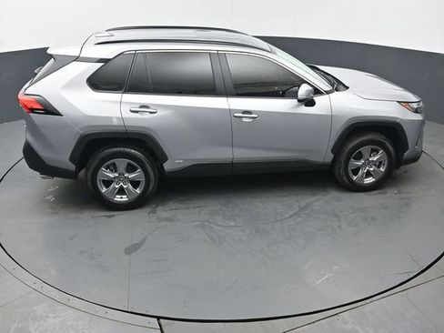 Certified 2025 Toyota RAV4 XLE AWD/4WD image 43