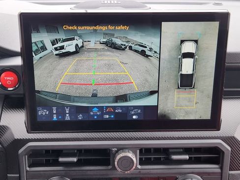 Used 2024 Toyota Tacoma TRD Pro image 15