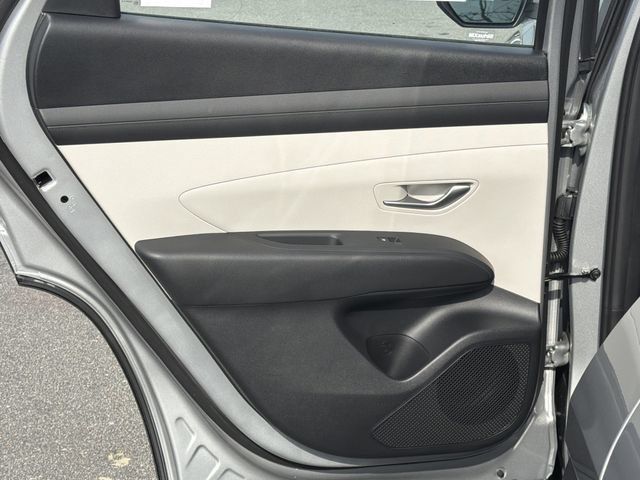 Certified 2026 Hyundai Tucson SE FWD image 22