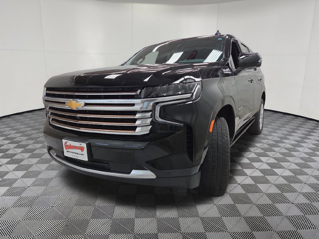 Used 2023 Chevrolet Tahoe High Country w/ Premium Package 2 AWD/4WD image 7