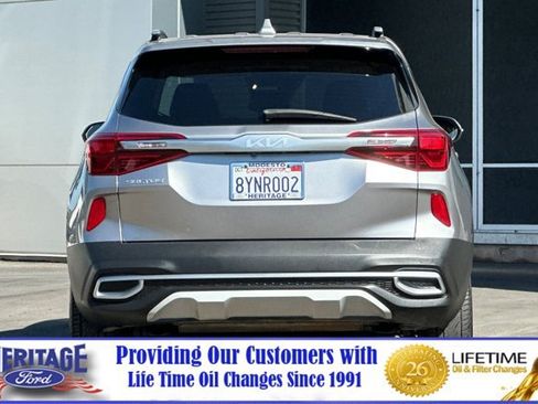 Used 2022 Kia Seltos S FWD image 5