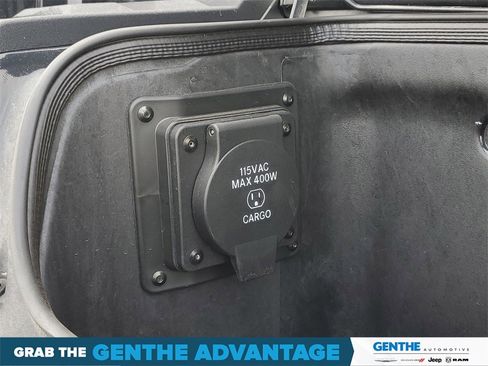 Certified 2024 RAM 2500 Limited image 32