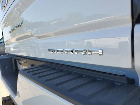 New 2026 GMC Sierra 2500 Denali w/ Denali Reserve Package image 8