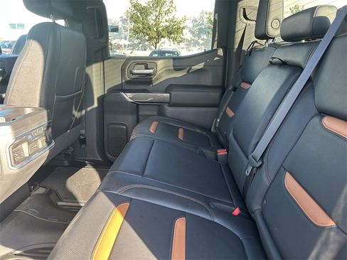 Used 2021 GMC Sierra 1500 AT4 image 17