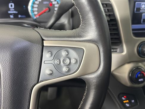 Used 2018 GMC Yukon Denali image 29