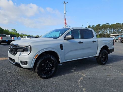 New 2026 Ford Ranger XLT w/ Equipment Group 301A High image 3