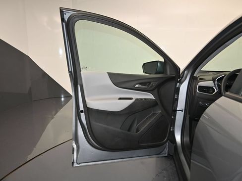 Used 2023 Chevrolet Equinox LS w/ LS Convenience Package FWD image 10