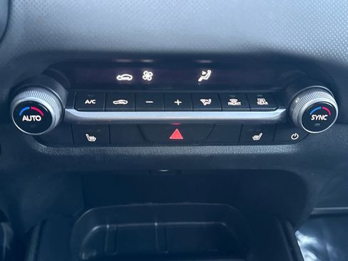 Certified 2025 MAZDA CX-50 AWD 2.5 S w/ Preferred Package image 18