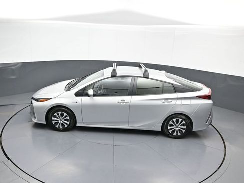 Used 2022 Toyota Prius Prime LE FWD image 41