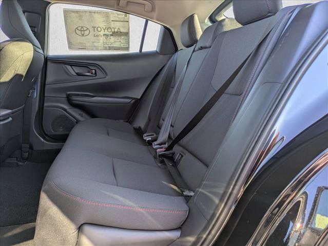 Used 2026 Toyota Prius Plug-In Hybrid FWD image 19